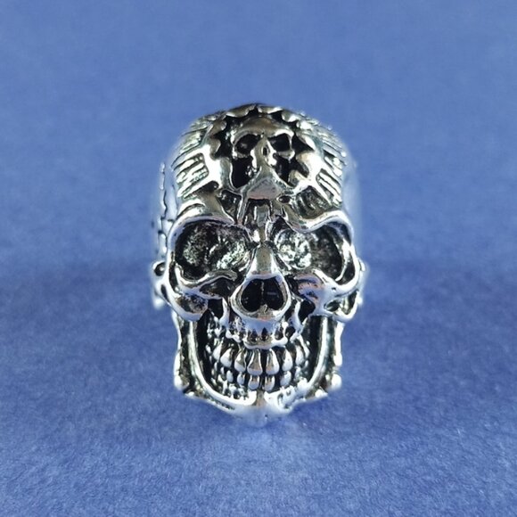 💀 Gothic Mini Skull On Skull Top Heavy Metal Ring (Size 10.5) - Picture 1 of 4
